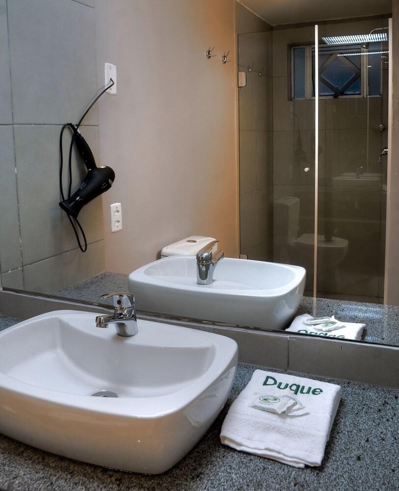 פורטו אלגרה Duque Center Hotel Residence מראה חיצוני תמונה