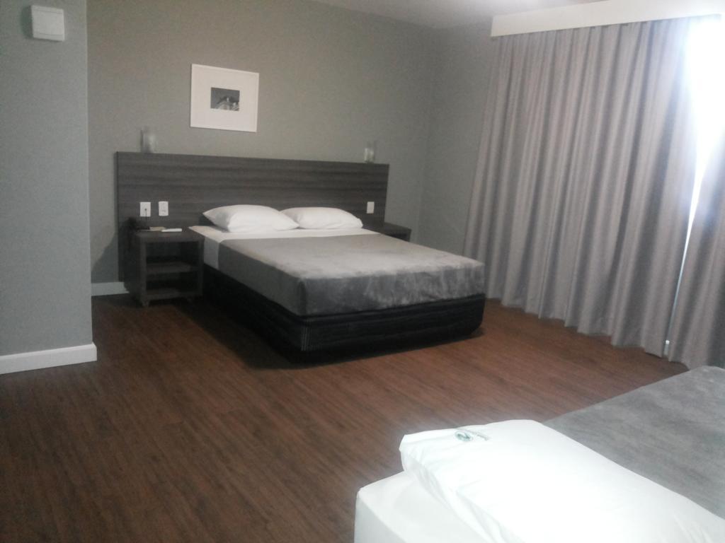 פורטו אלגרה Duque Center Hotel Residence מראה חיצוני תמונה